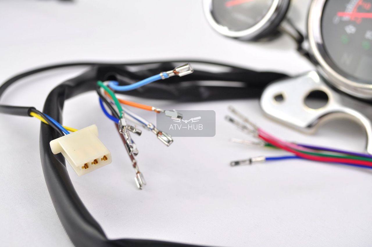 *Digital/Analog Tachometer in Chrome*